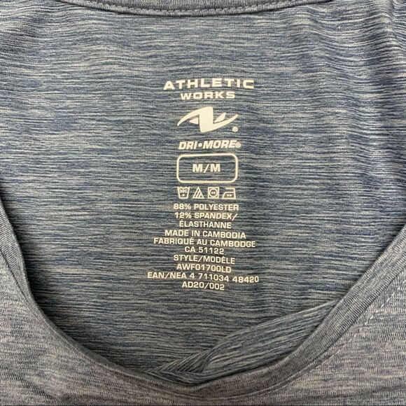 Athletic Works Core Long Sleeve Tee Blue Size Medium - Picture 3 of 5